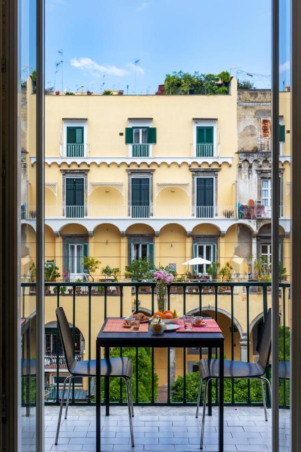 Cloistervista Apartment Неаполь Экстерьер фото